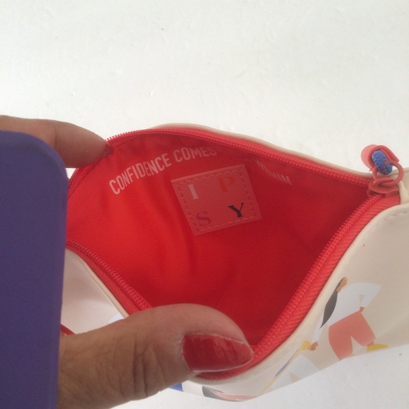 IPSY COSMETIC MAKEUP BAG NWOT. WOMEN DIVERSITY - Picture 8 of 8